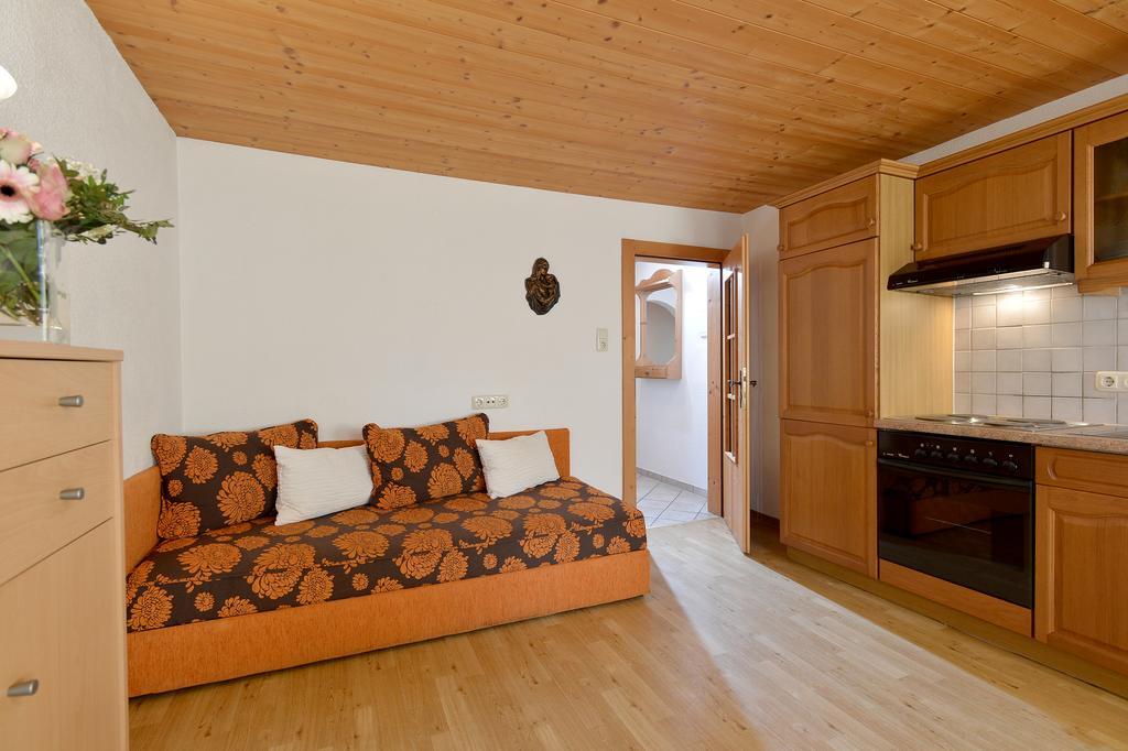 Ferienwohnung Haus Sonnenschein Hart im Zillertal Zimmer foto