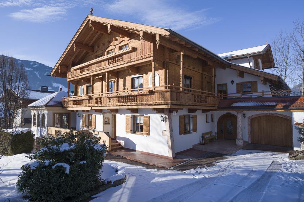 Ferienwohnung Haus Sonnenschein Hart im Zillertal Exterior foto